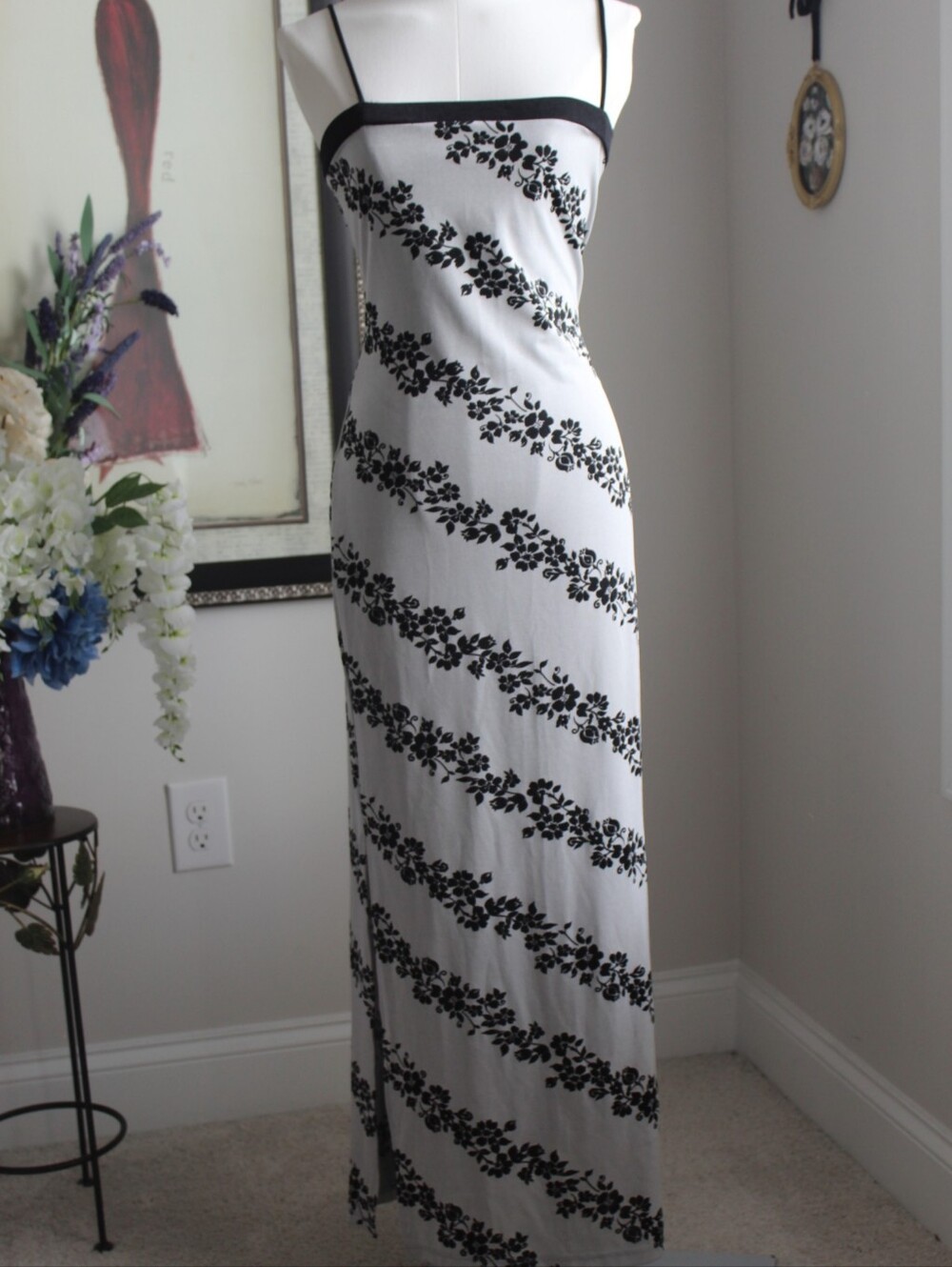 Vintage Y2K Charlotte Russe black and white floral flocked maxi dress